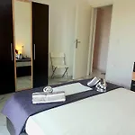 Apartment 4t *