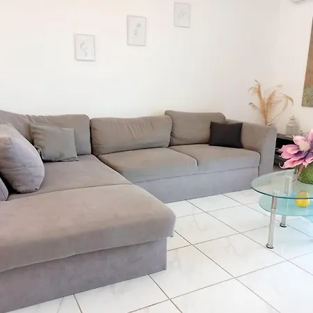 4t Apartman Argosztóli
